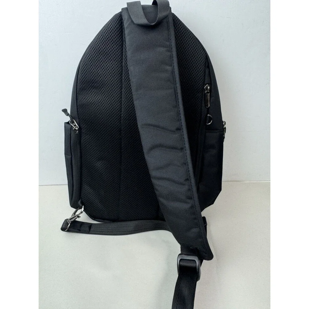 Travelon Anti-Theft Urban Sling Bag NWT